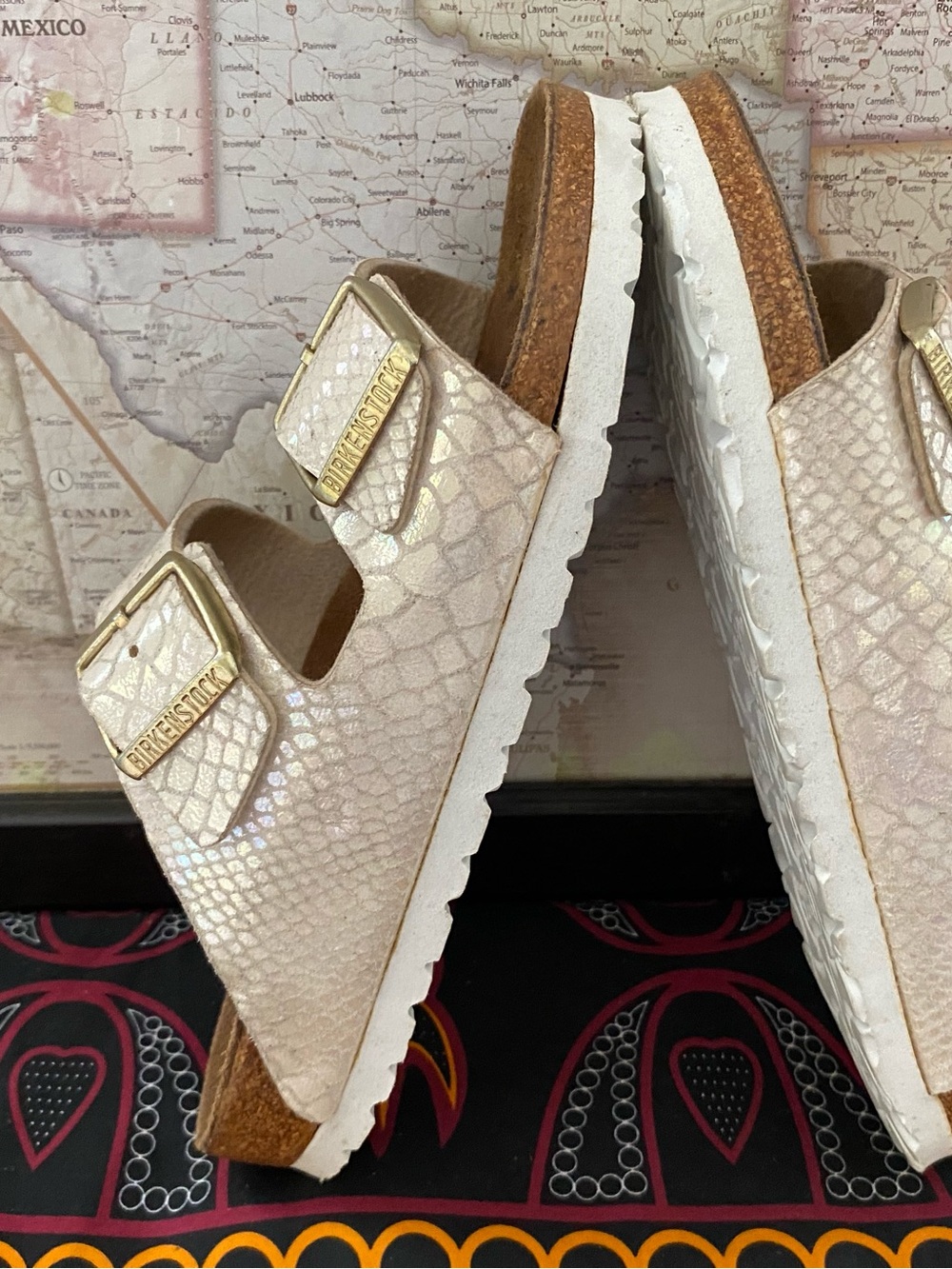 Pre-owned Birkenstock Arizona Sandal In Beige 37/6 Women’s - Picture 6 of 10
